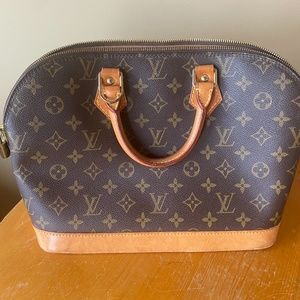 Louis Vuitton Alba bag